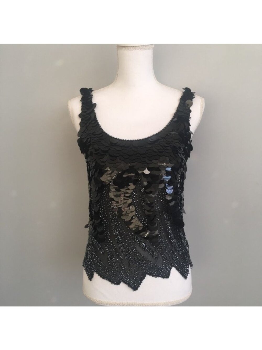 Oleg Cassini Black Sequin Sleeveless Top Medium Stunning Beaded silk  (W843)